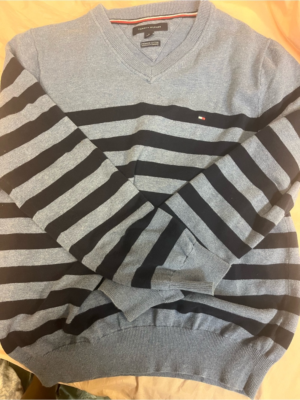 Tommy Hilfiger Men’s Gray & Blue Striped V-Neck Sweater